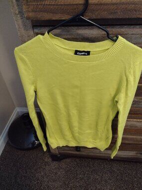 Express Medium Crewneck Sweater